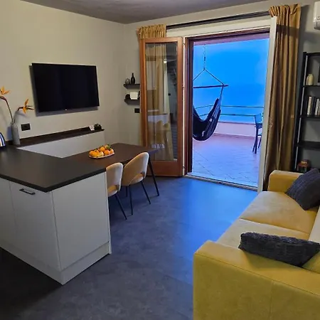 Lejlighed La Terrazza Sul Mare