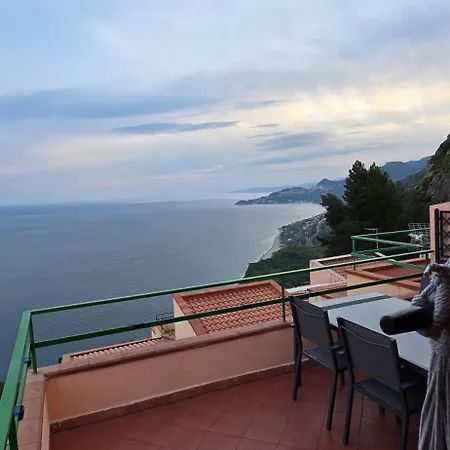 Lejlighed La Terrazza Sul Mare