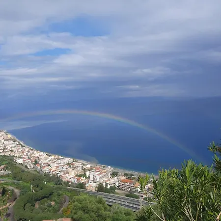 La Terrazza Sul Mare * Forza dʼAgro
