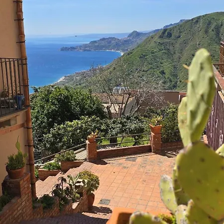 Апартаменты La Terrazza Sul Mare *